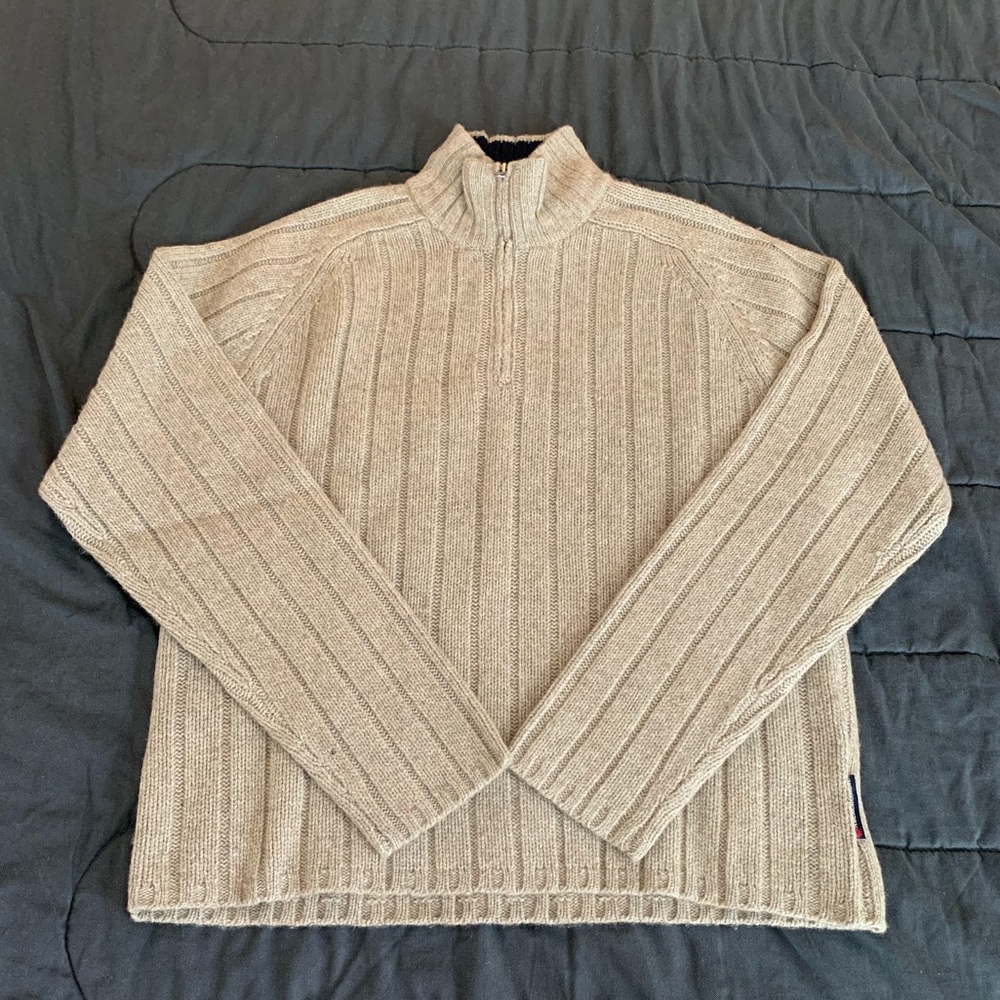 Men’s Abercrombie and Fitch Sweater size XL